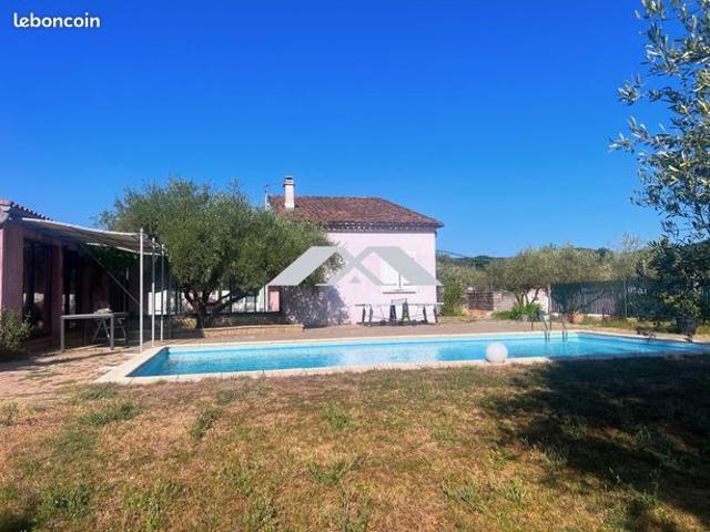 Maison 7 pièces 177 m²