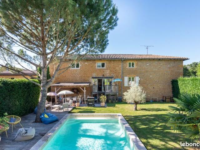 Maison 7 pièces 178 m²