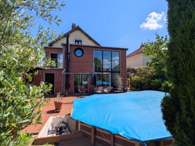 Maison 7 pièces 178 m²