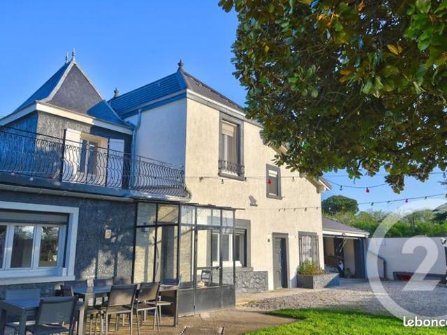 Maison 7 pièces 178 m²