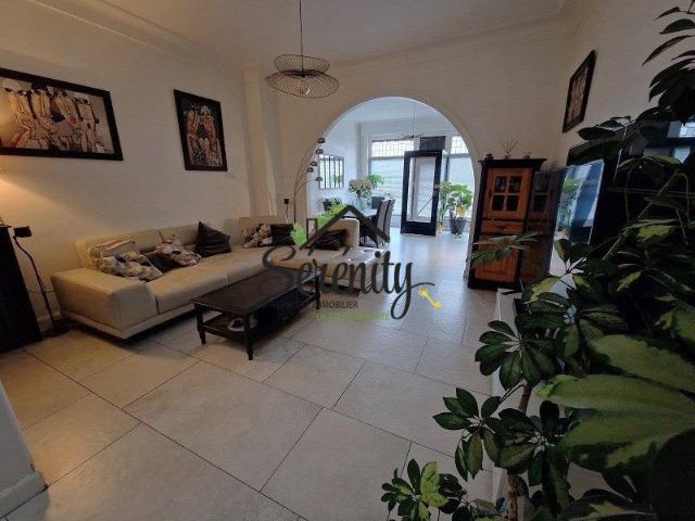 Maison 7 pièces 178 m²