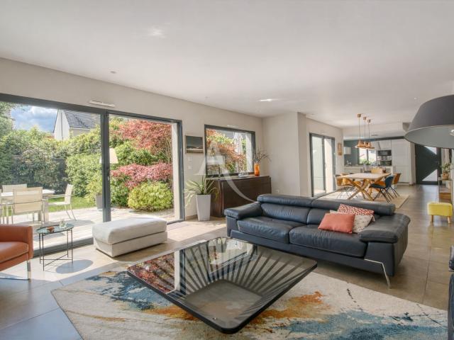 Maison 7 pièces 178 m²