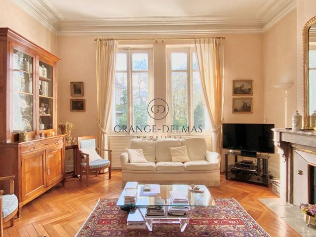 Maison 7 pièces 178 m²