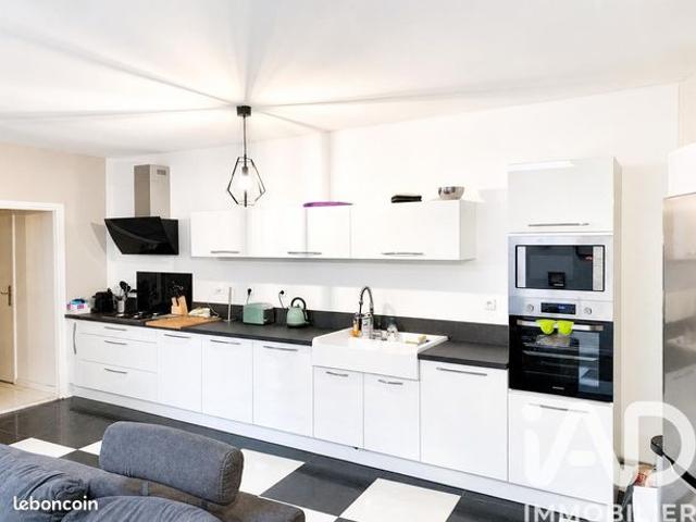 Maison 7 pièces 178 m²