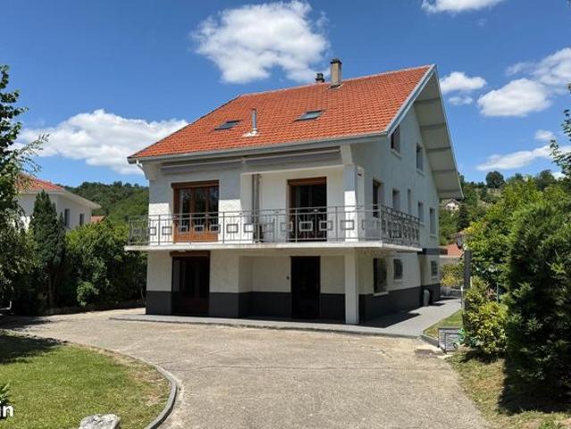 Maison 7 pièces 178 m²