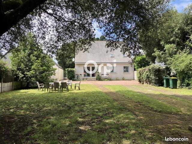 Maison 7 pièces 178 m²