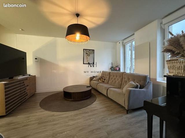 Maison 7 pièces 178 m²