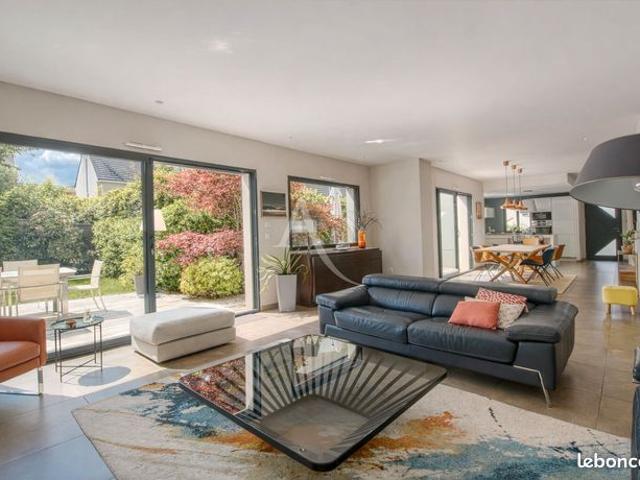 Maison 7 pièces 178 m²