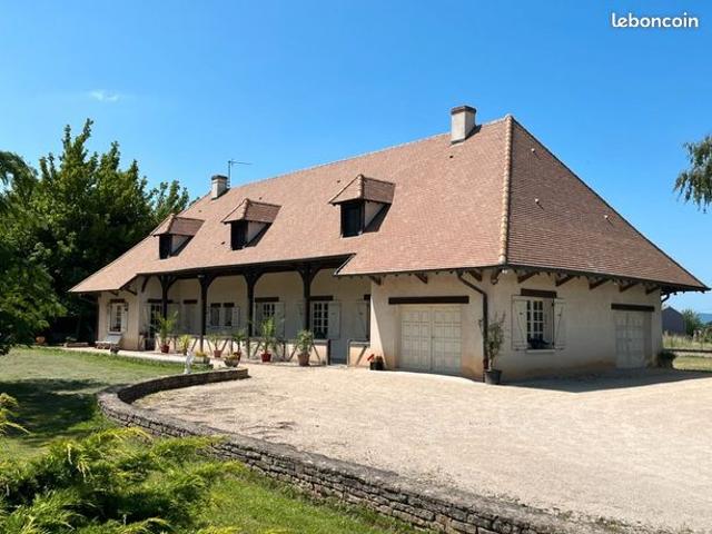 Maison 7 pièces 178 m²