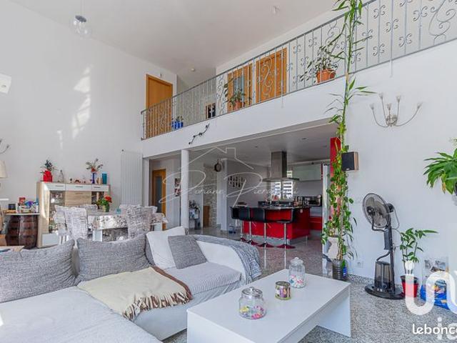 Maison 7 pièces 178 m²