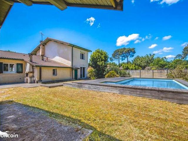 Maison 7 pièces 178 m²