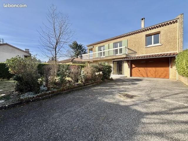Maison 7 pièces 178 m²