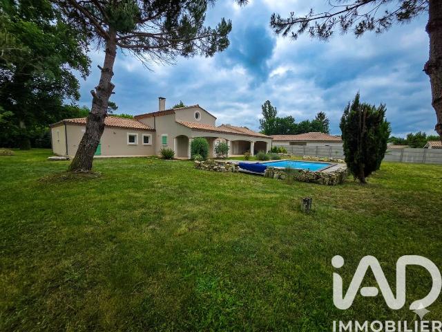 Maison 7 pièces 178 m²