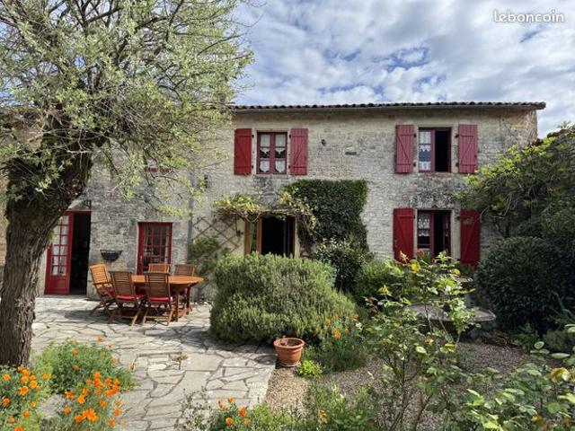 Maison 7 pièces 179 m²