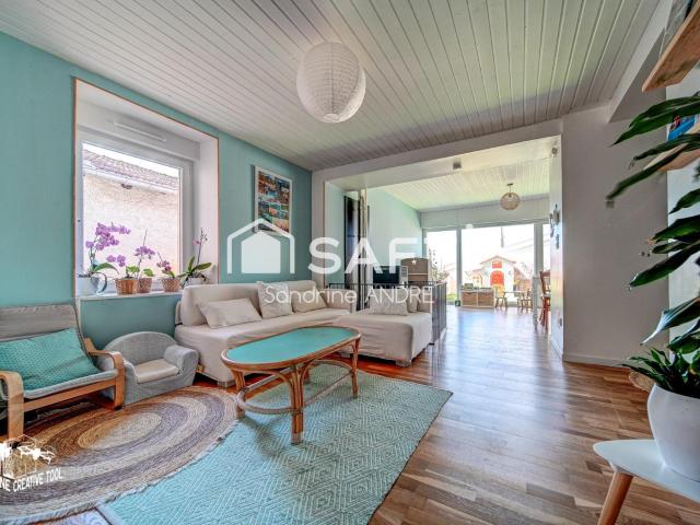 Maison 9 pièces 212 m²