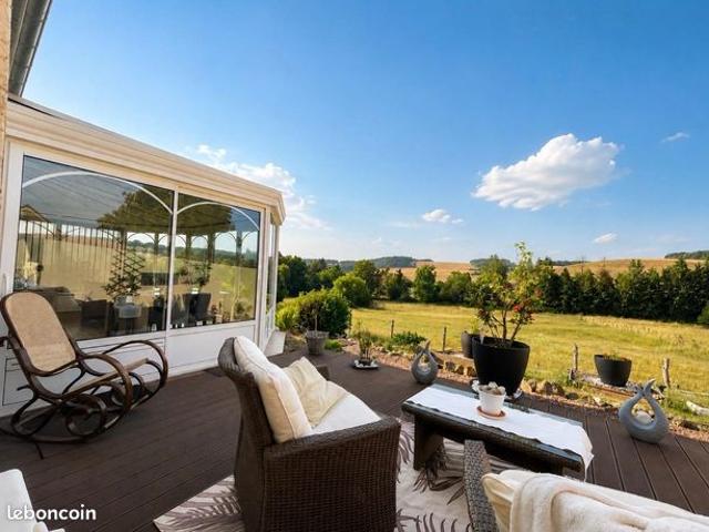 Maison 7 pièces 179 m²