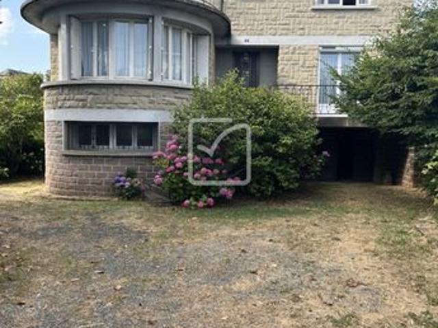Maison 7 pièces 179 m²