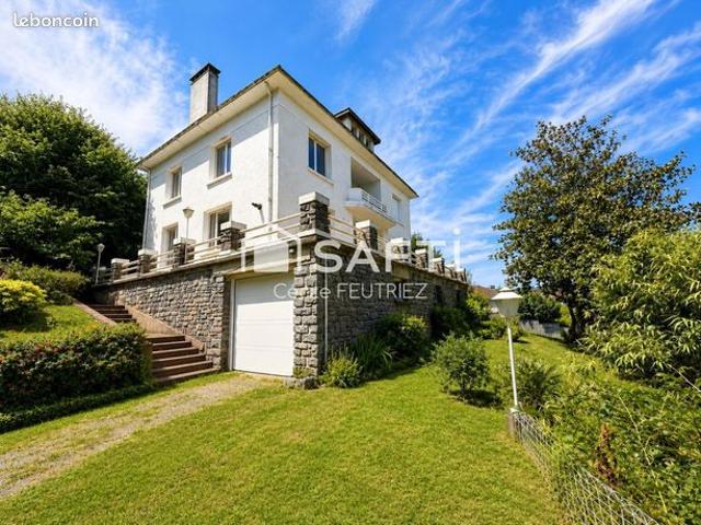 Maison 7 pièces 179 m²