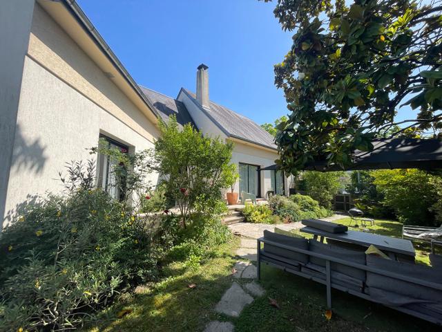 Maison 7 pièces 179 m²