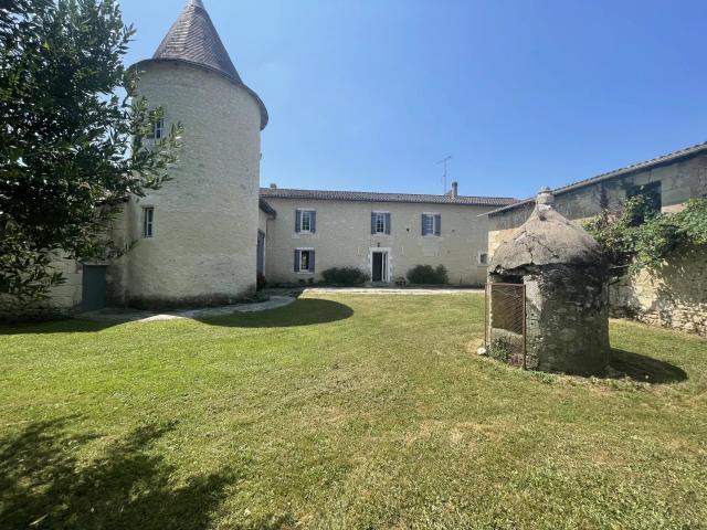 Maison 7 pièces 179 m²