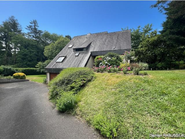 Maison 7 pièces 179 m²