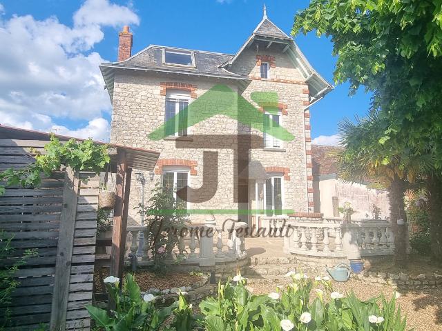 Maison 7 pièces 179 m²
