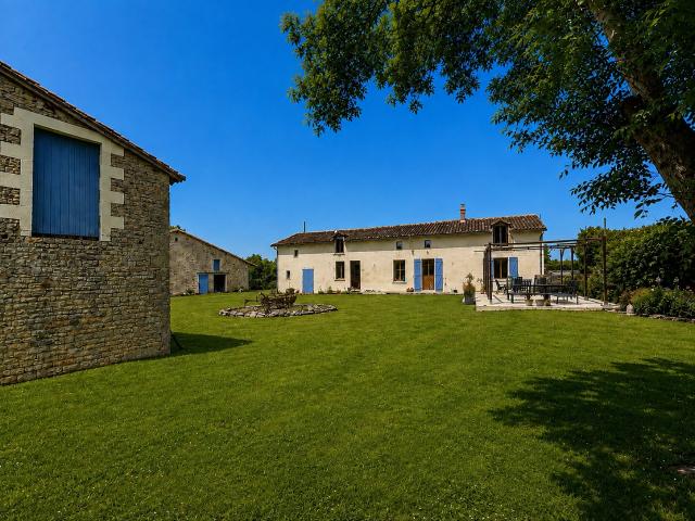Maison 7 pièces 179 m²