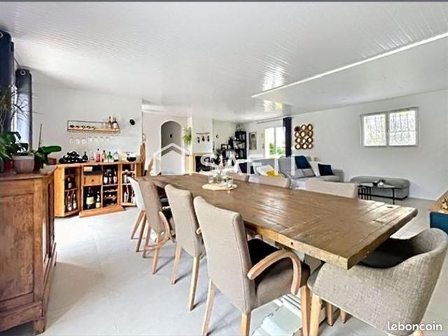 Maison 7 pièces 179 m²