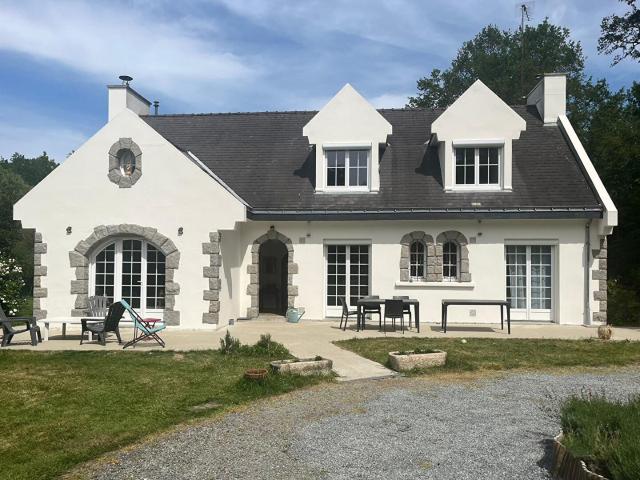 Maison 7 pièces 179 m²