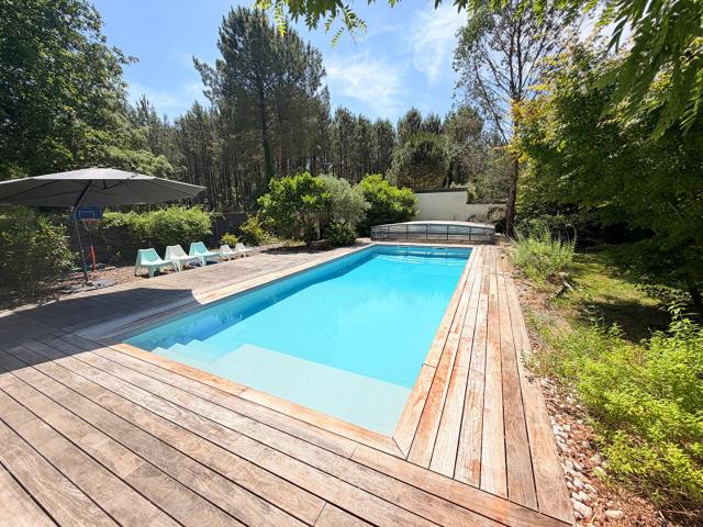 Maison 7 pièces 179 m²