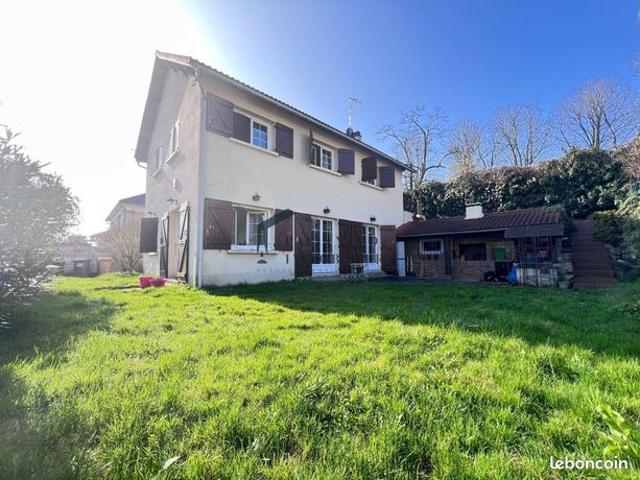 Maison 7 pièces 170 m²
