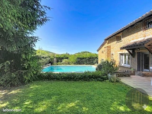Maison 7 pièces 170 m²