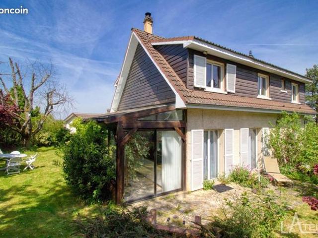 Maison 7 pièces 170 m²