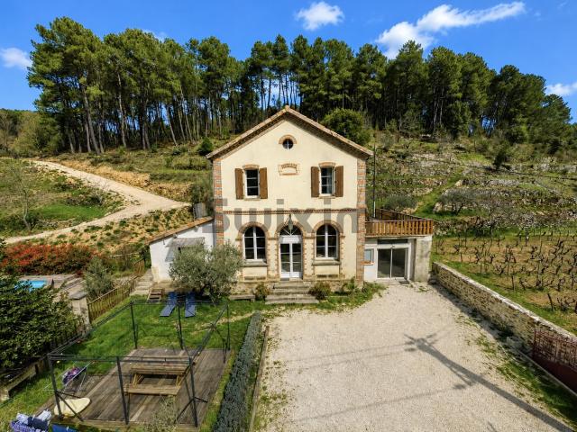 Maison 7 pièces 170 m²