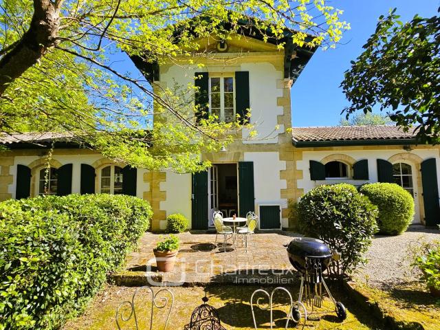 Maison 7 pièces 170 m²