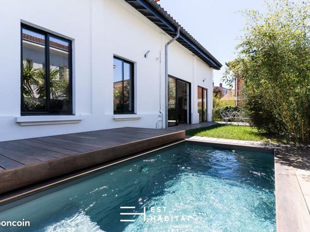 Maison 7 pièces 170 m²