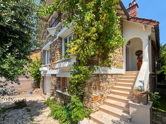 Maison 7 pièces 170 m²