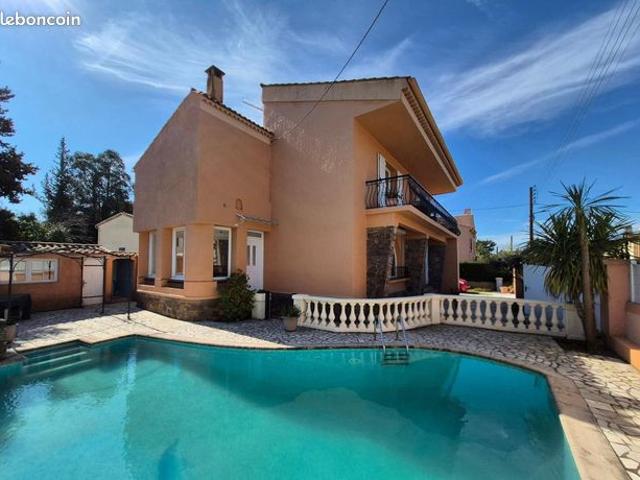 Maison 7 pièces 170 m²