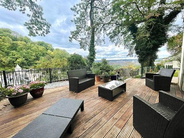 Maison 7 pièces 170 m²