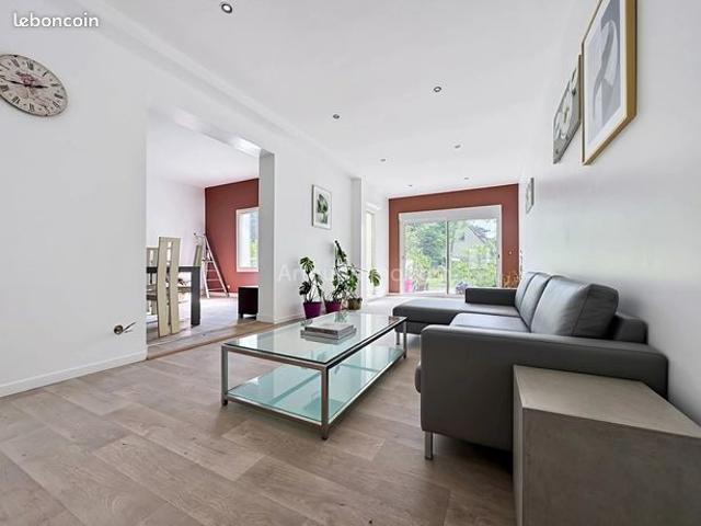 Maison 7 pièces 170 m²