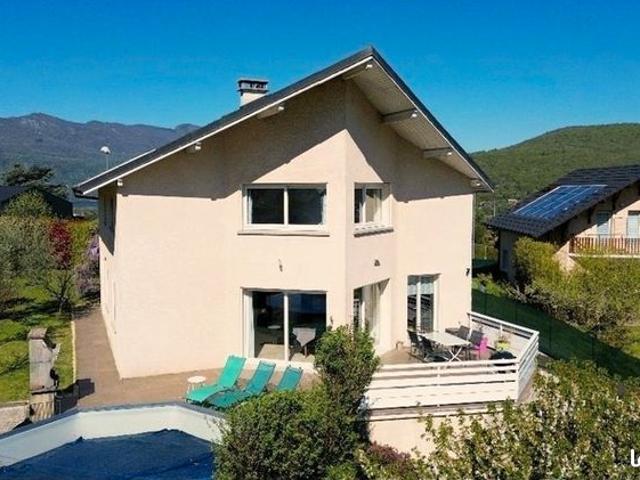Maison 7 pièces 170 m²