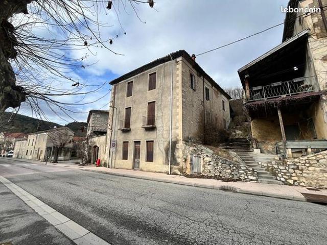 Maison 7 pièces 170 m²