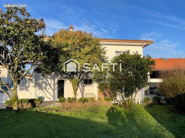 Maison 7 pièces 170 m²
