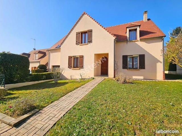 Maison 7 pièces 170 m²