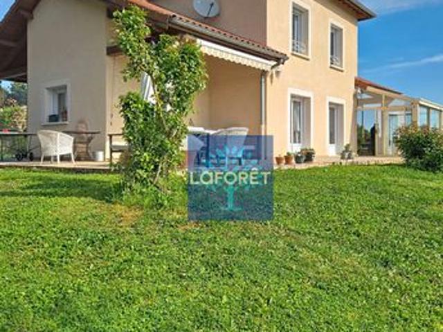 Maison 7 pièces 170 m²