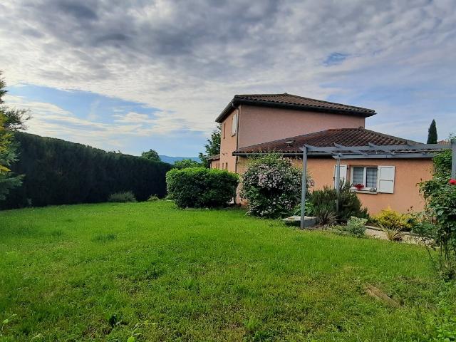 Maison 7 pièces 170 m²