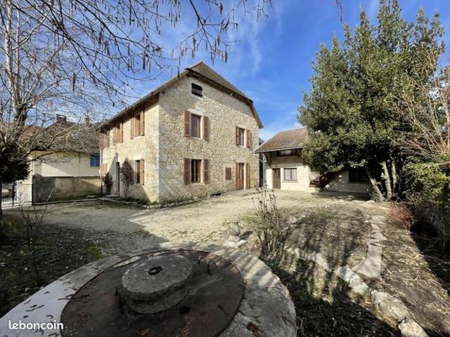 Maison 7 pièces 170 m²