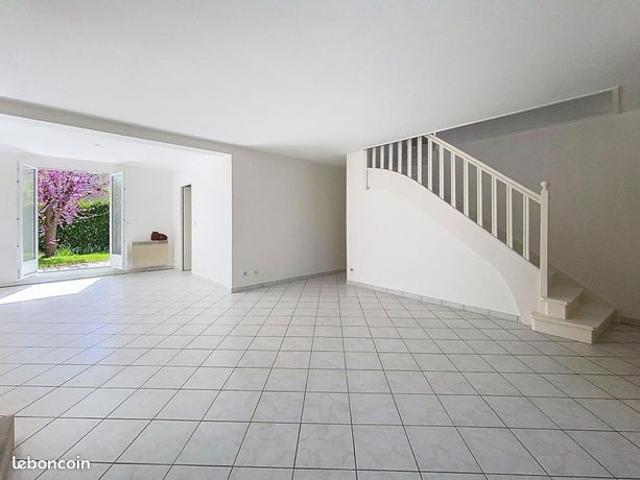 Maison 7 pièces 170 m²