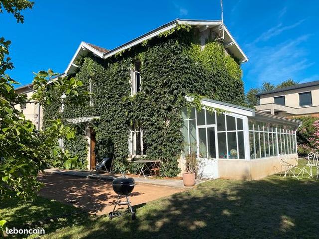 Maison 7 pièces 170 m²