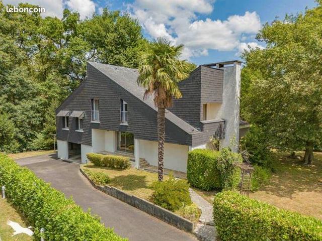 Maison 7 pièces 170 m²